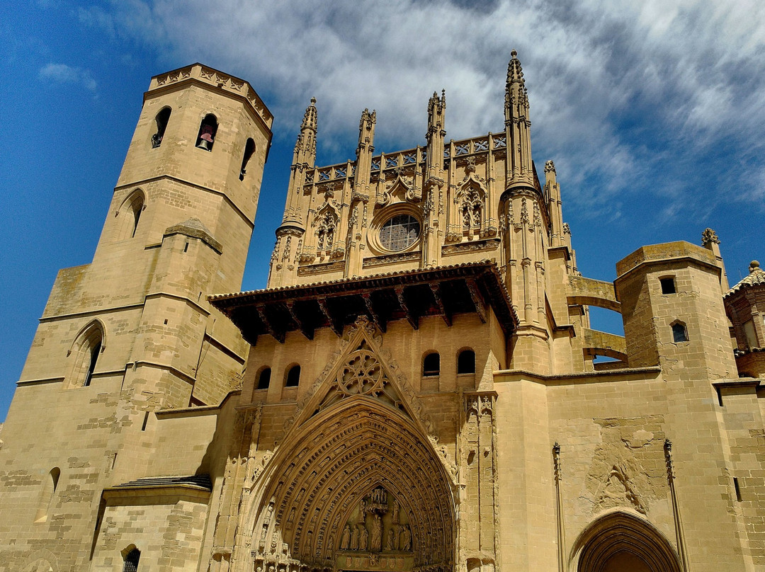 Huesca Cathedral景点图片
