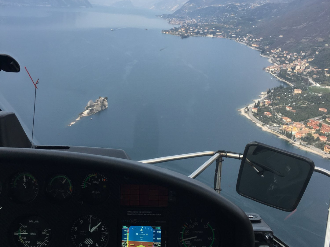 SennAir Helicopter-茵斯布鲁克必去景点