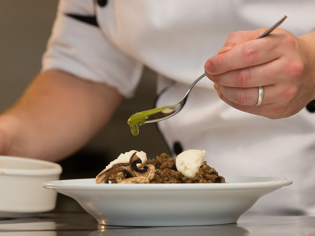 Villa Mercedes餐馆和美食-Epic Restó Villa Mercedes