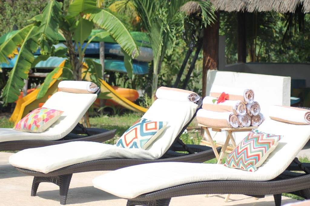 Maya Hotel Residence主图