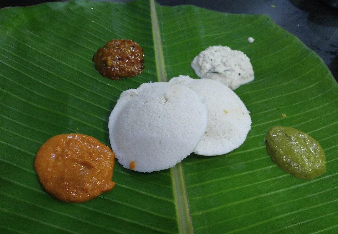 Sri Sivas (Pure Veg Hotel)