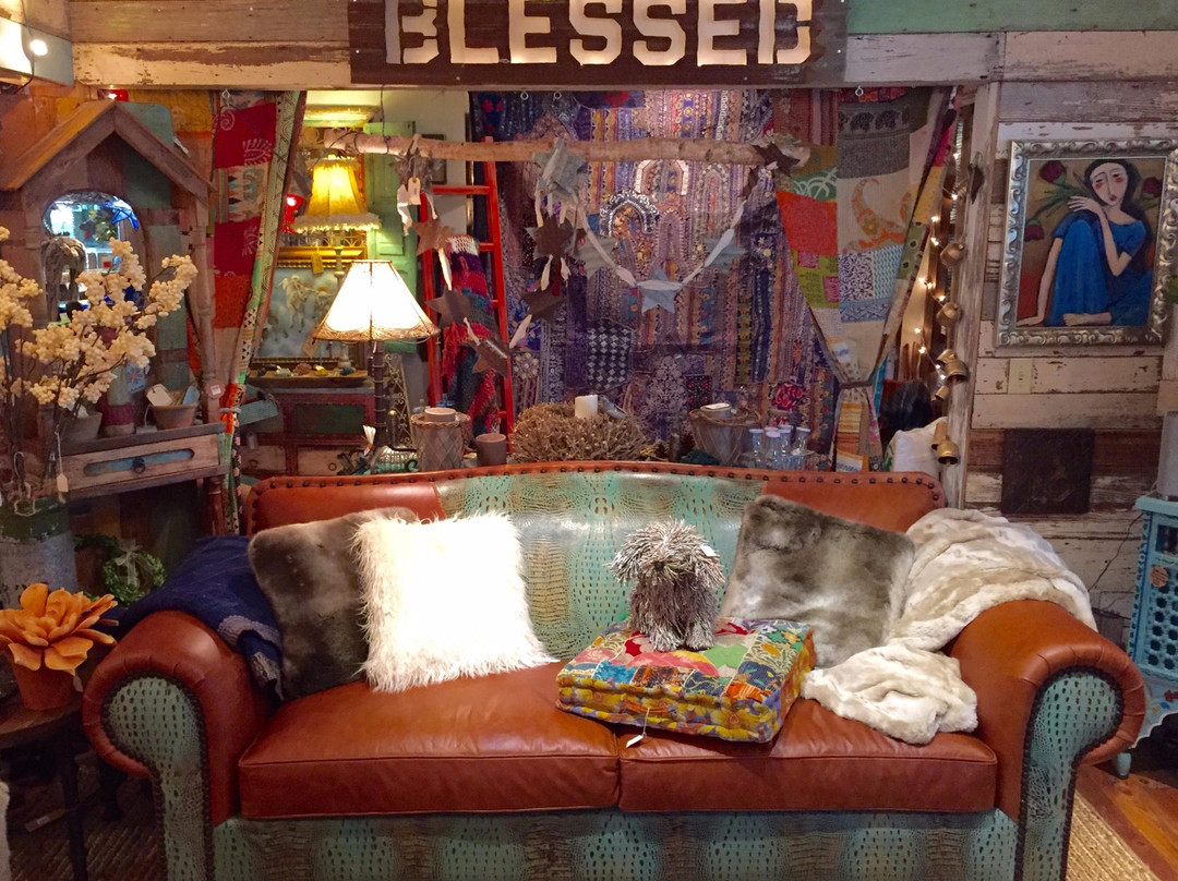 Shop the Tree House-Wimberley必去景点