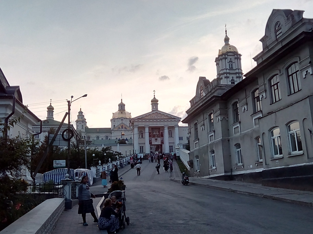 Premier Hotel Pochaiv主图