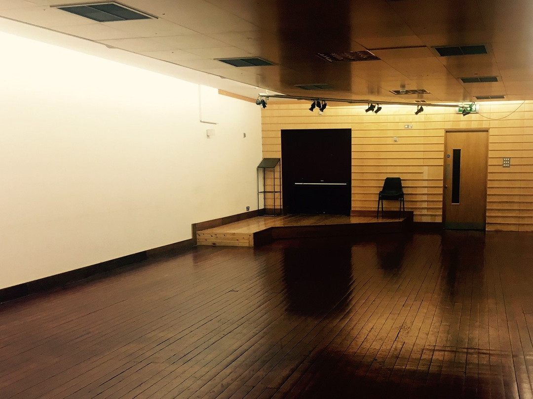 An Tain Arts Centre-Dundalk必去景点