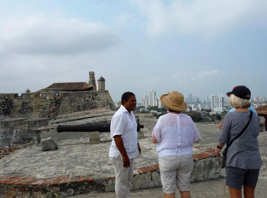 Cartagena Tour Guides by Martin Rosales-卡塔赫纳必去景点
