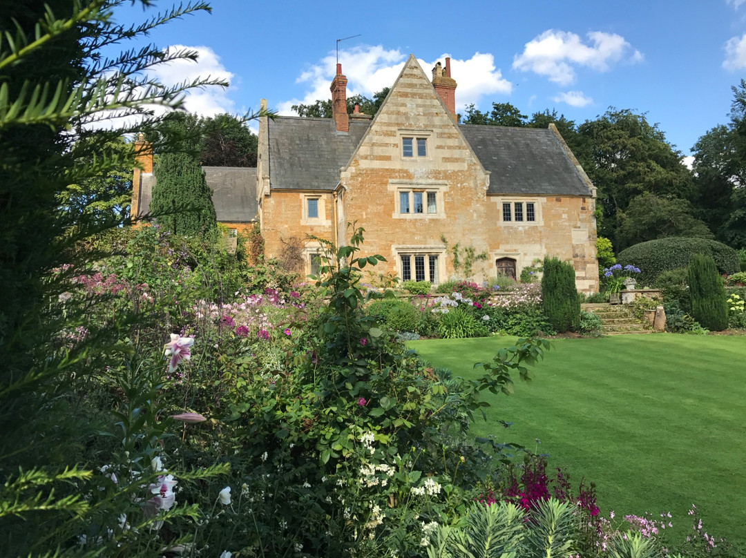 Coton Manor Gardens景点图片