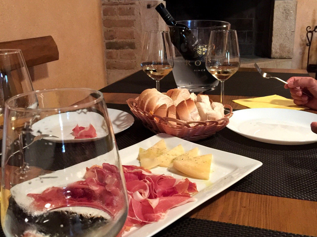 Vranje Selo旅游景点-Rossi Winery