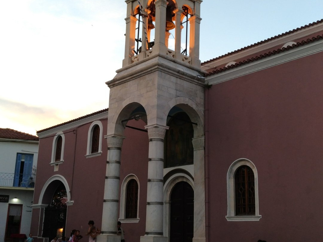 Cathedral of the Three Hierarchs景点图片