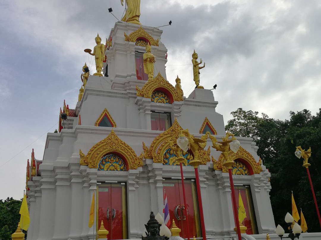 Wat Bang Nam Phueng Nai-帕巴登必去景点
