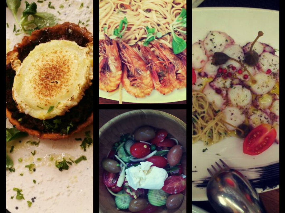 Black and Blue Sailing Santorini-费拉必去景点