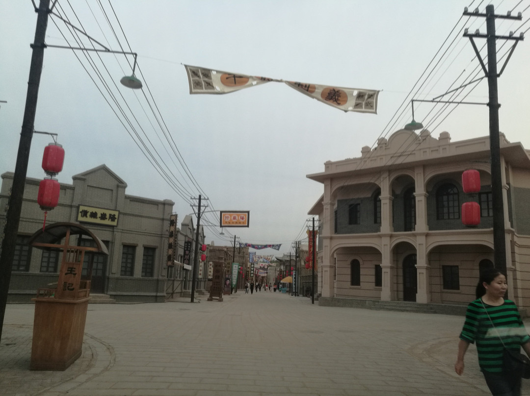 康巴什旅游区-鄂尔多斯市必去景点