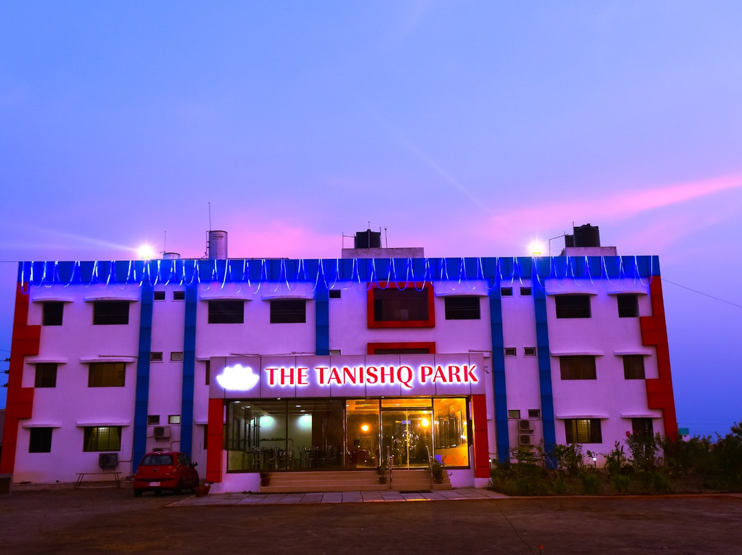 The Tanishq Park主图