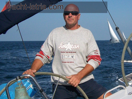 Sailing Day Tours-普拉必去景点