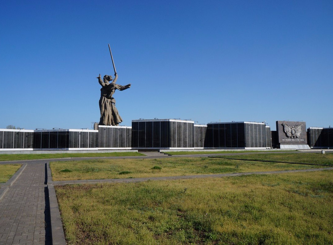 Military Memorial Cemetery景点图片