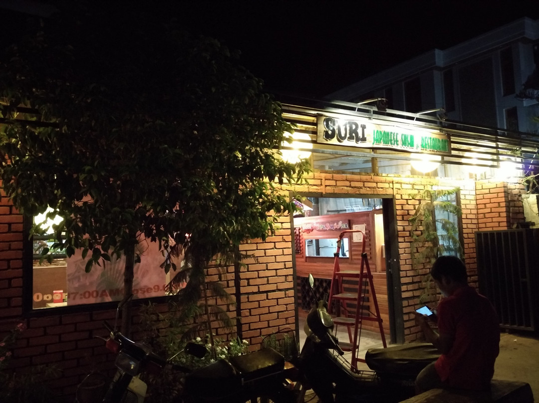 Suri Sushi & Restaurant