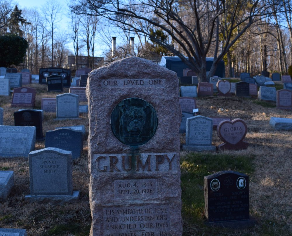 Hartsdale Pet Cemetery景点图片