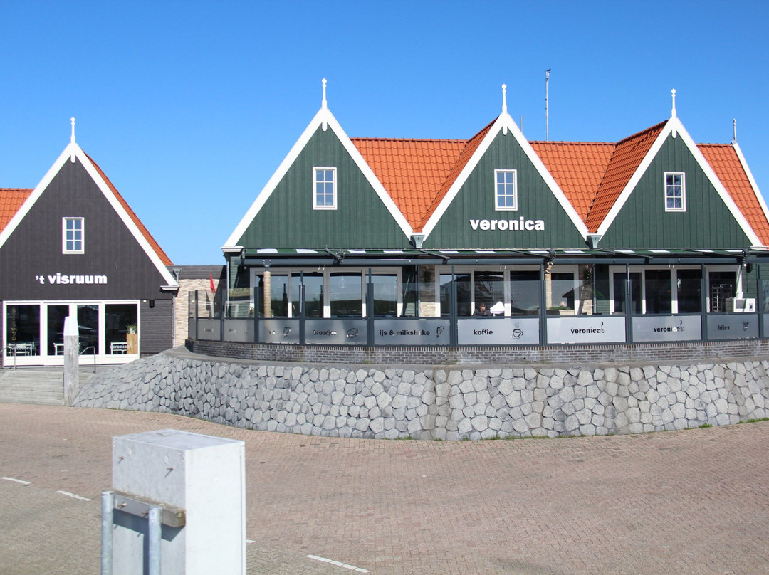 Oudeschild餐馆和美食-Vis- en cafetaria Veronica