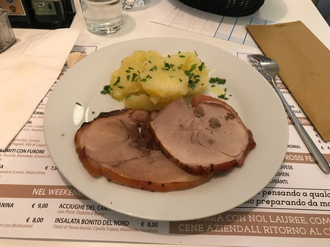 Via Taglio-摩德纳必去景点