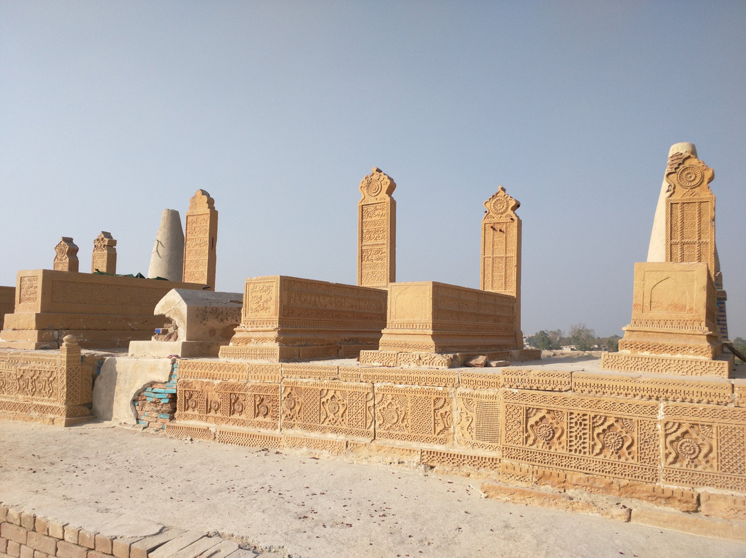 Tomb of Seven Sisters-Sukkur必去景点