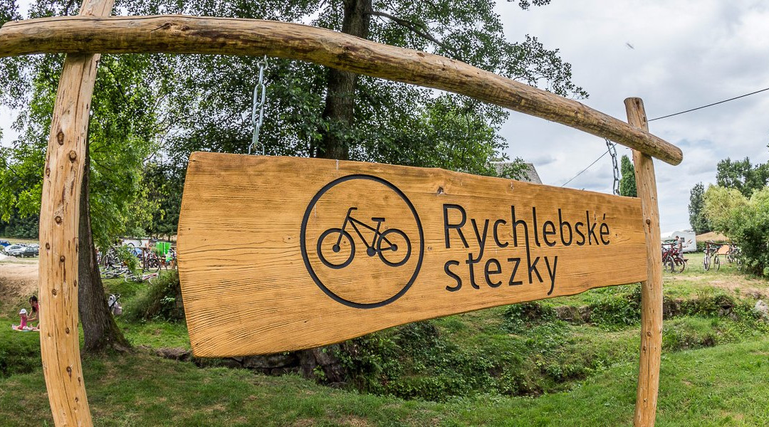 Rychlebske Stezky-Cerna Voda必去景点