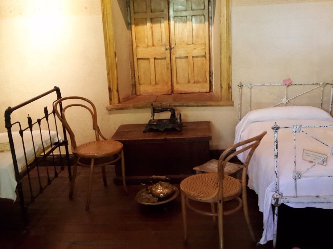 Casa Escuela Gabriela Mistral-Monte Grande必去景点