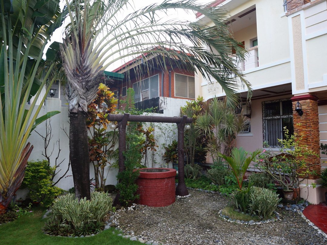 Nautilus Islands View Lodge