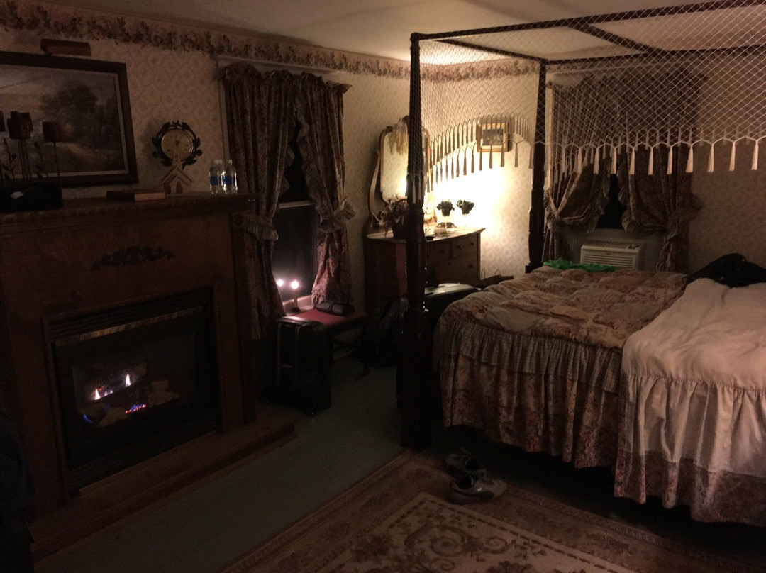 The Bella Ella Bed & Breakfast主图