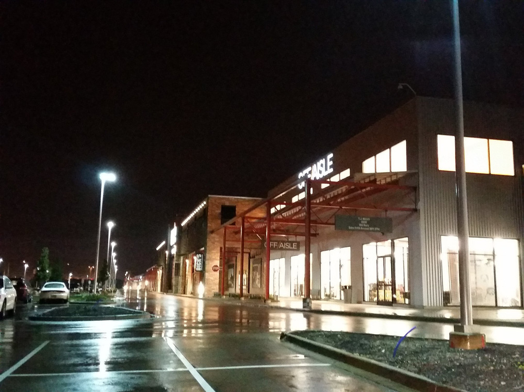 Mayfair Mall-沃瓦托萨必去景点