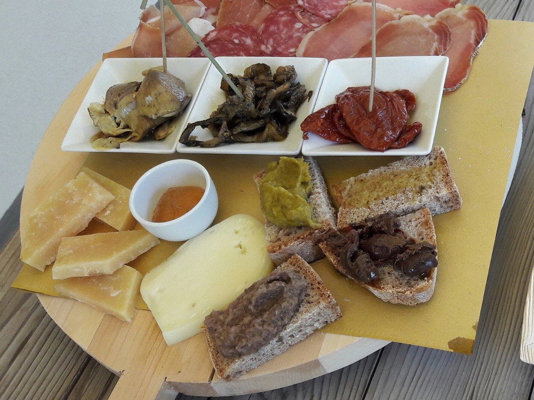 Mediterranea Belfiore-Cecina必去景点