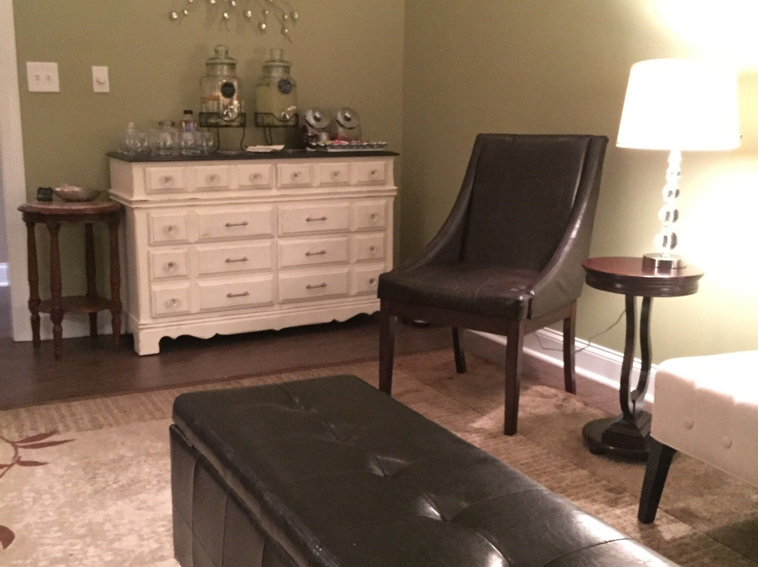 Adoro Massage & Day Spa-Smyrna必去景点