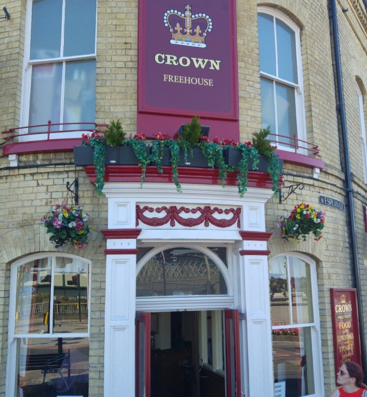 Higham旅游景点-The Crown