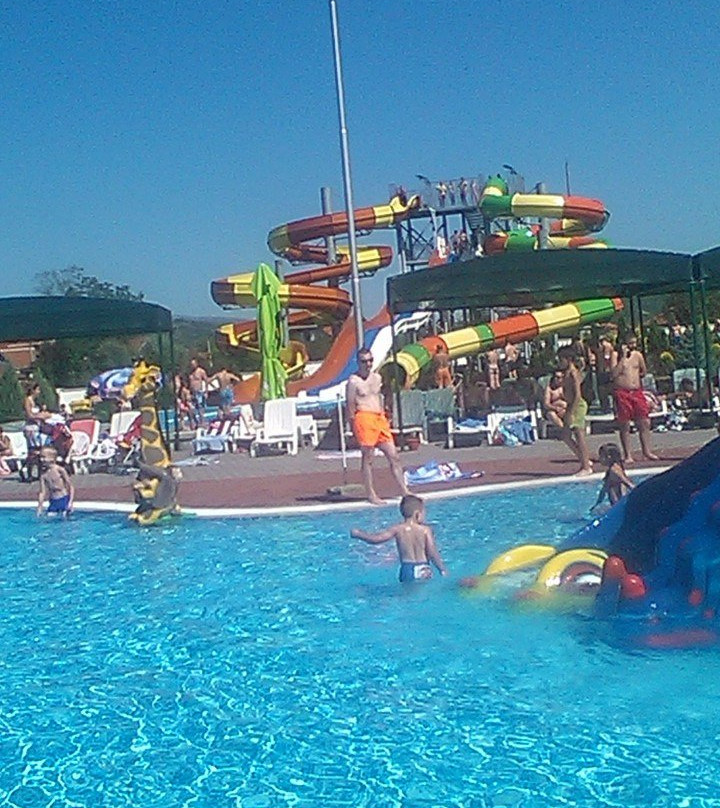 Aqua Park Podina景点图片