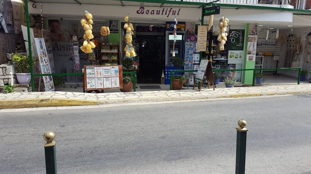 Beautiful Gift Shop-Kassiopi必去景点