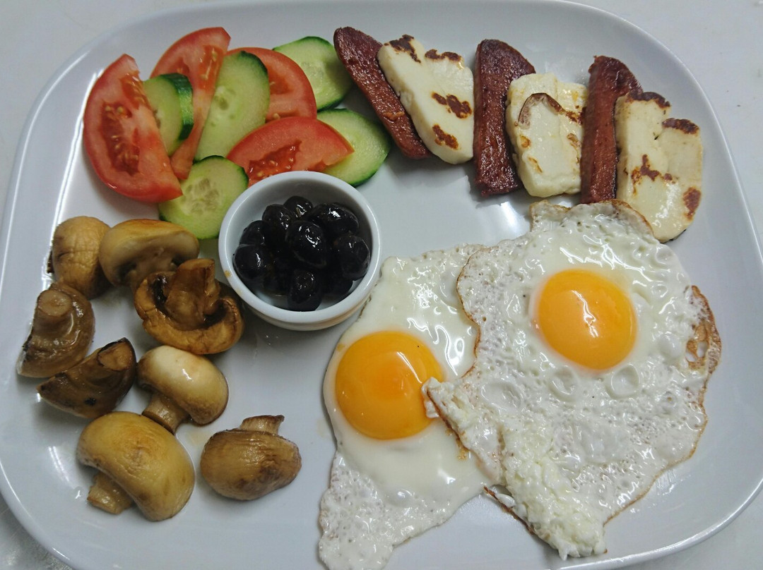 Cafe Trio