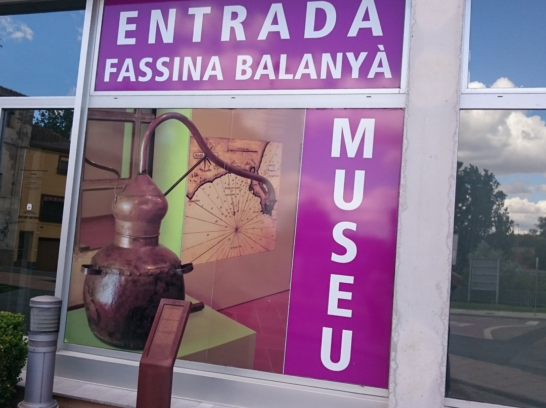 Fassina Balanya-Destileria de alcohol景点图片