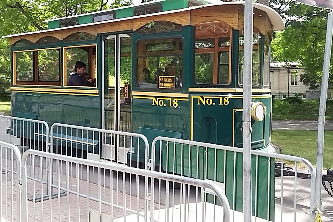 Niagara Scenic Trolley-尼亚加拉大瀑布必去景点
