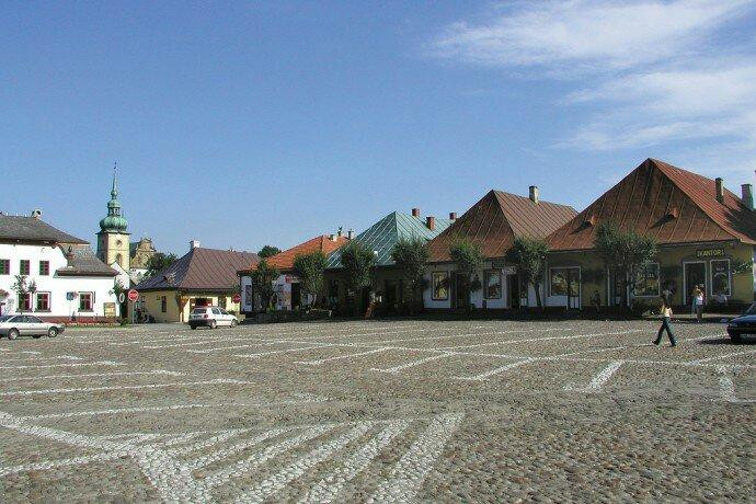 Stary Sacz旅游景点-Market Square