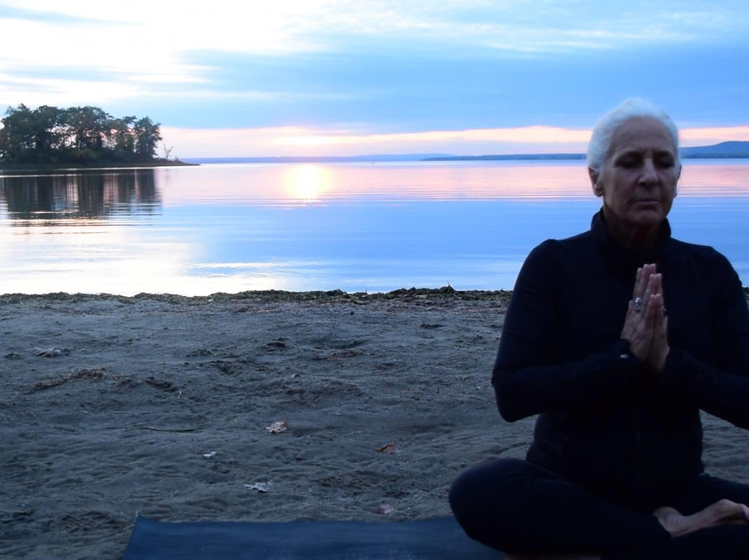 Solaya - Spiritual Guidance, Psychic, Tarot Card Reader-基韦斯特必去景点