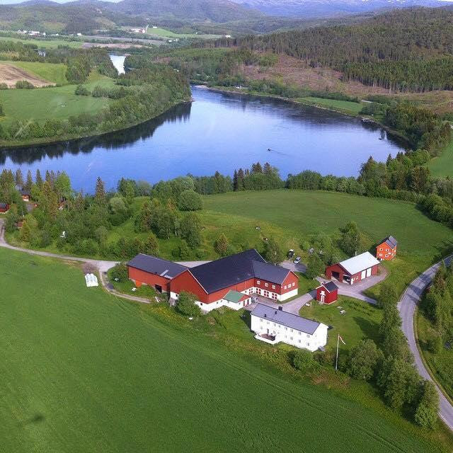 Lilleoen Farm景点图片