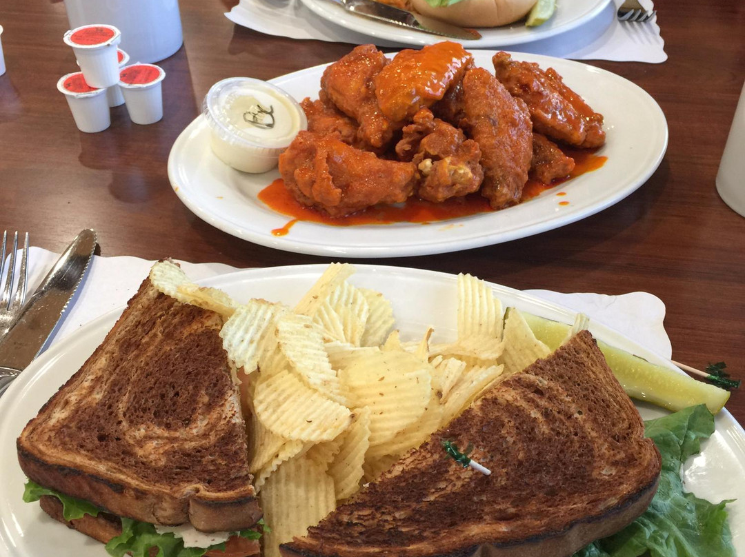 LaFayette餐馆和美食-Firekeepers Diner