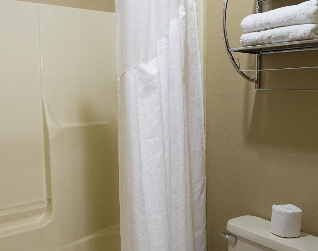 Super 8 by Wyndham Canton IL主图