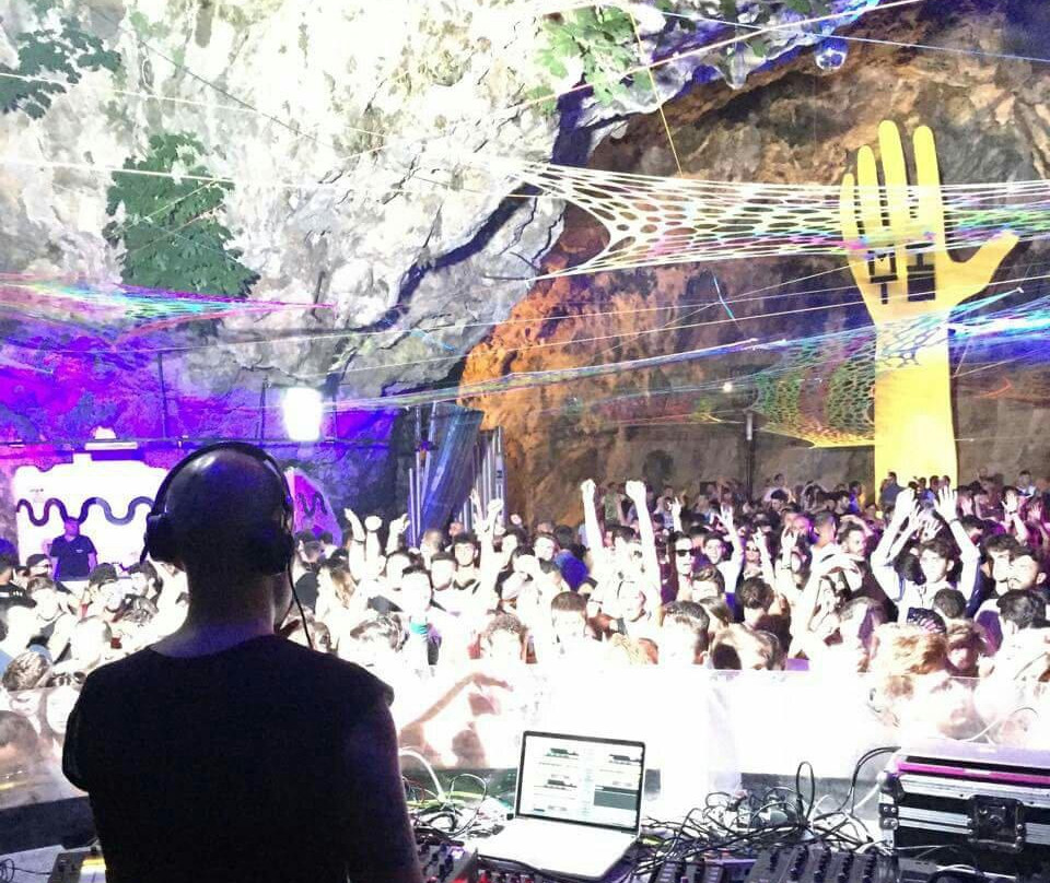 Discoteca Il Ciclope-Marina di Camerota必去景点