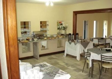 Queiroz酒店住宿-Bigs Hotel