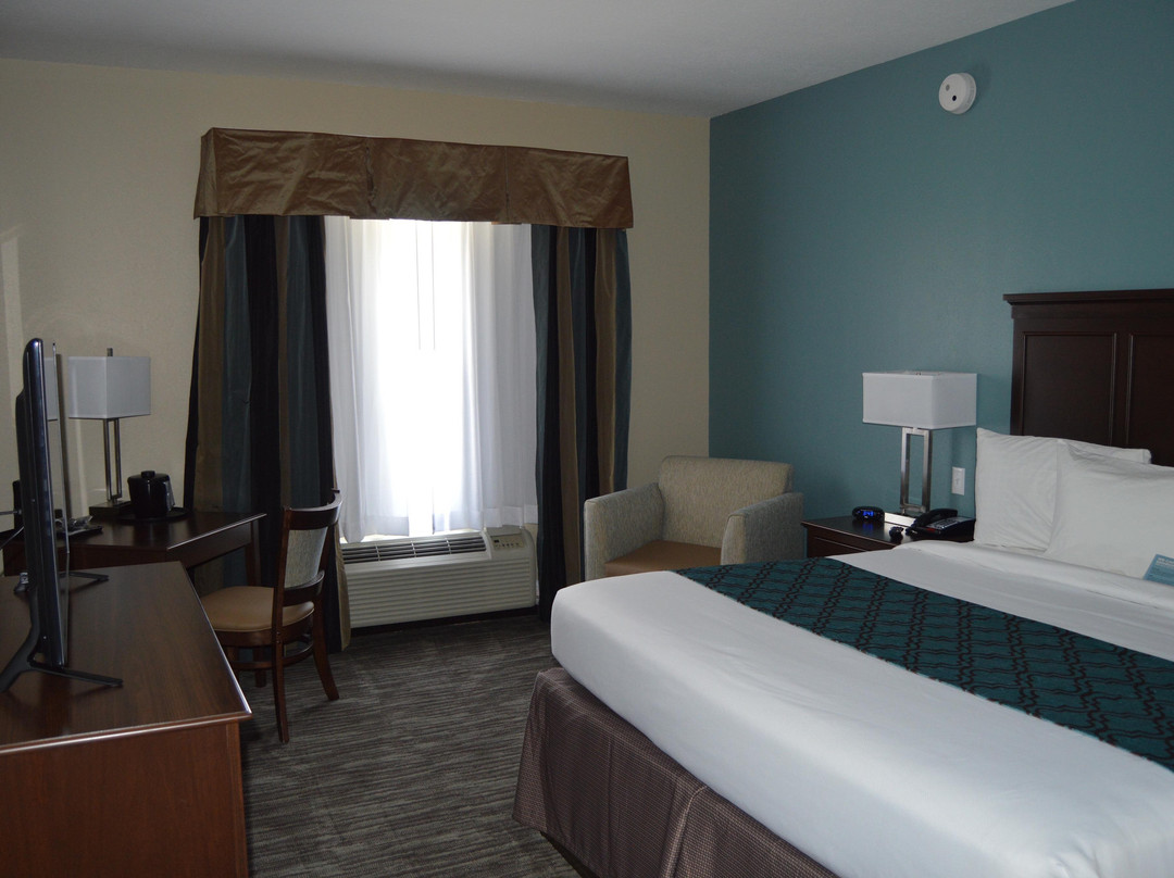 Heritage Place Hotel & Suites主图