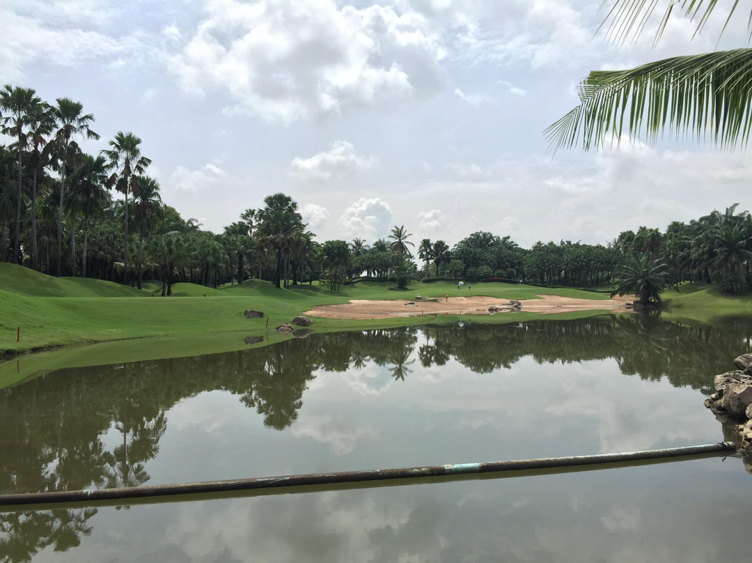 Alpine Golf Club-空銮必去景点