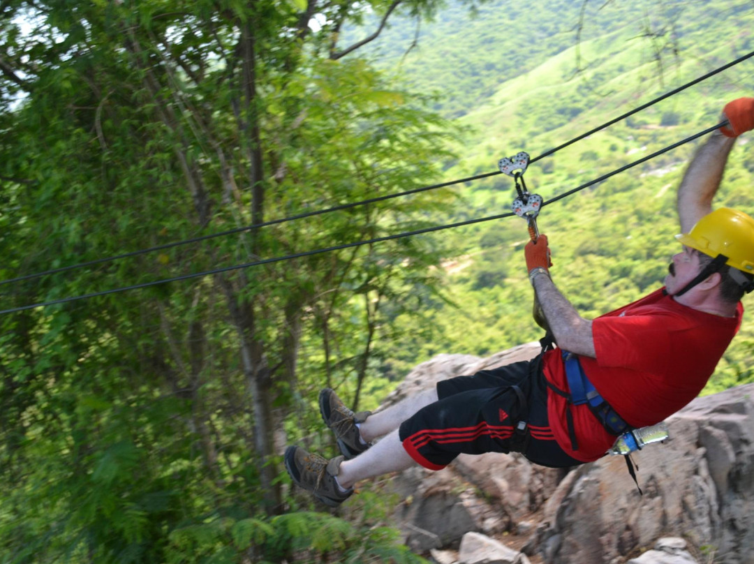 Natura Camp-曼萨尼约必去景点
