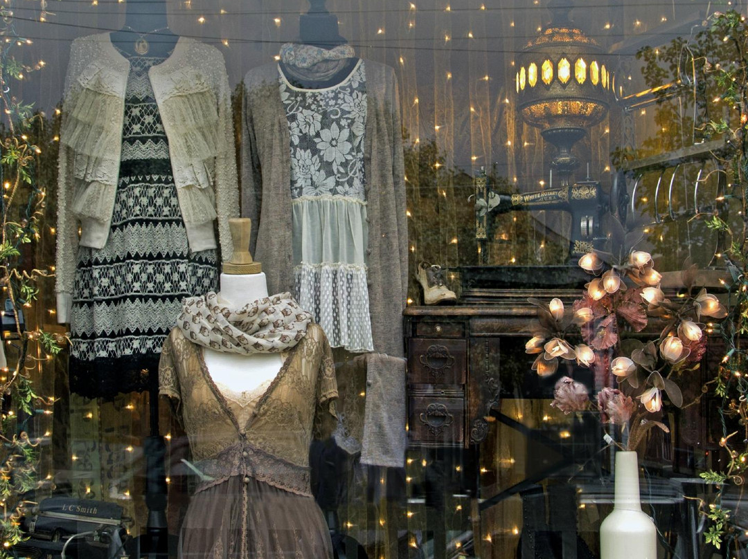 Midnight Owl-Chester必去景点