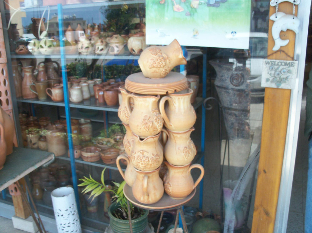 Avgoustinos Pottery-Geroskipou必去景点