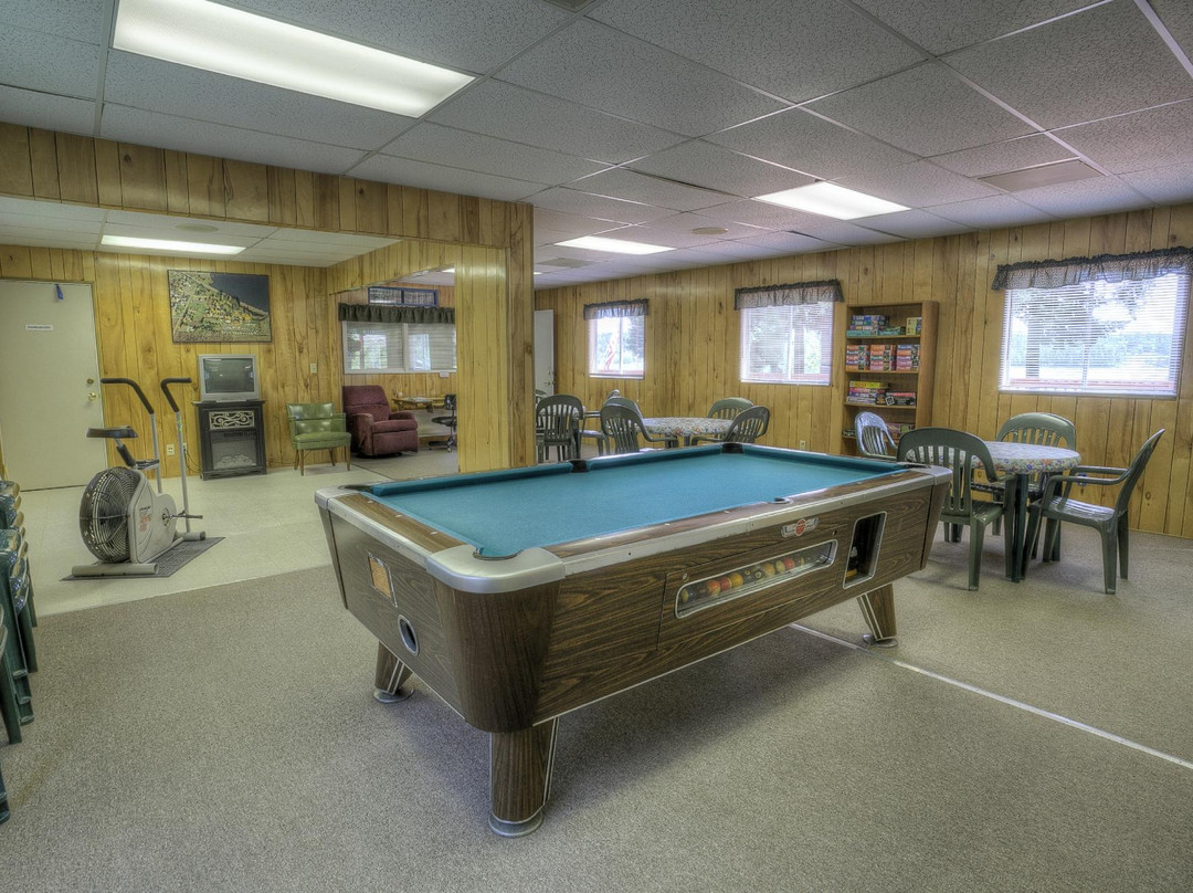 Hoodoo's Dexter Shores RV Park
