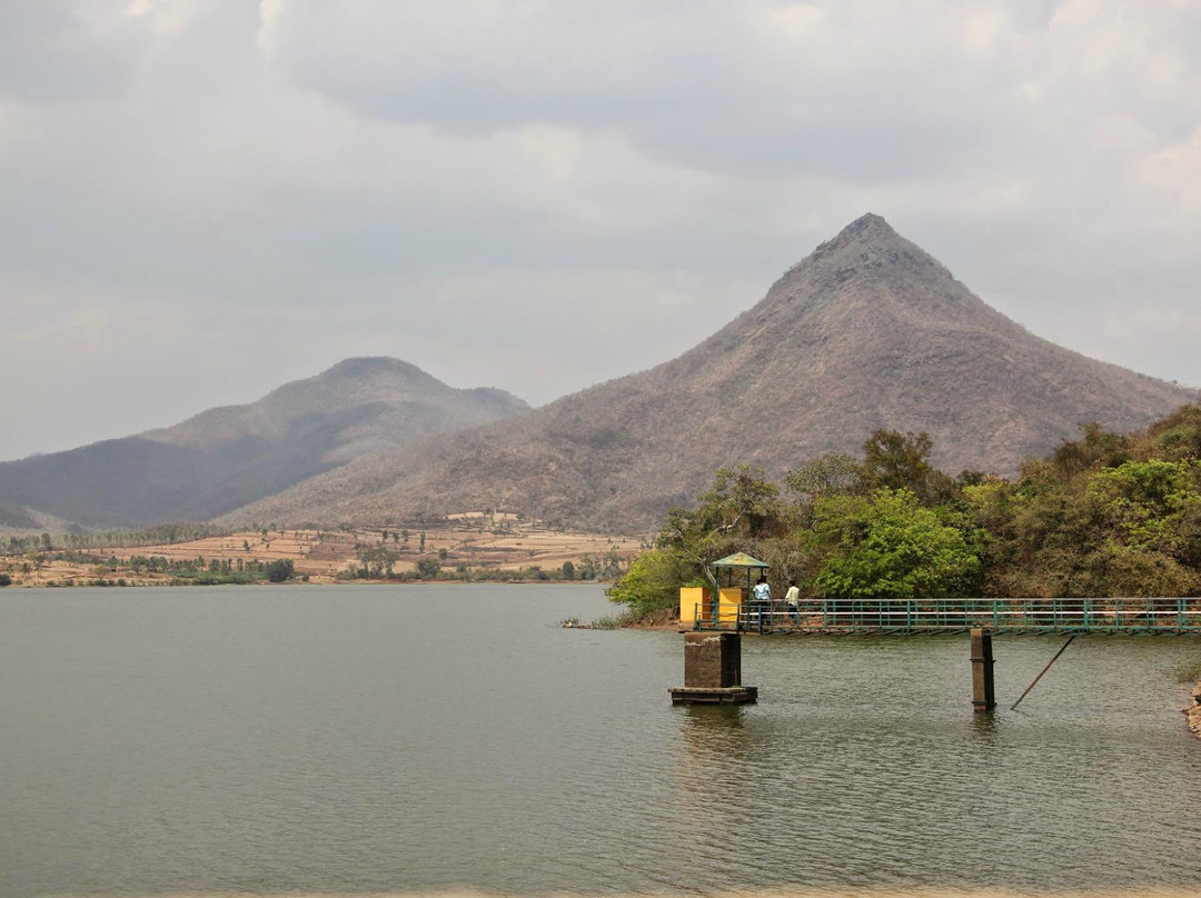 Ayyana Kere-契克马加卢必去景点